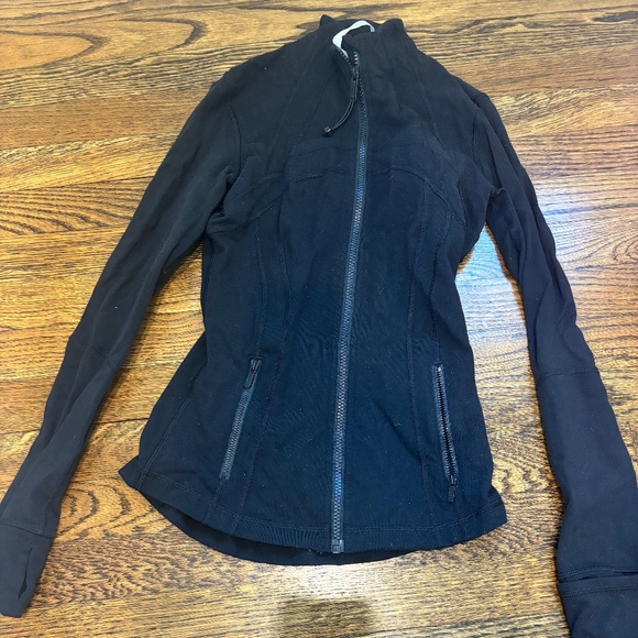 LULULEMON BLACK DEFINE JACKET & EBB TO STREET TANK -- SZ 2 BOTH - Picture 1 of 7